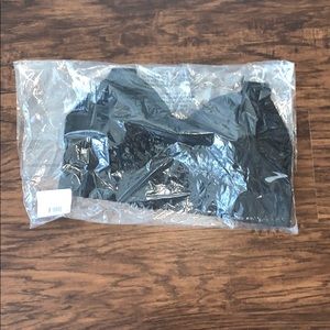 Brand new Brooks sports bra